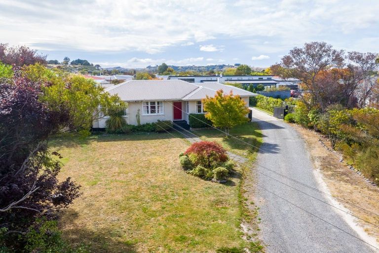 Photo of property in 24 Lansdowne Crescent, Lansdowne, Masterton, 5810