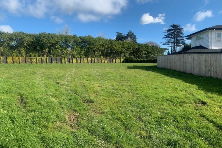 Photo of property in 9 Dida Park Drive, Kumeu, 0810