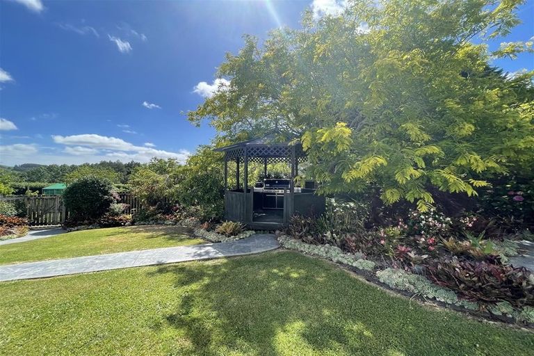 Photo of property in 254 Gorge Road, Maungaturoto, 0588