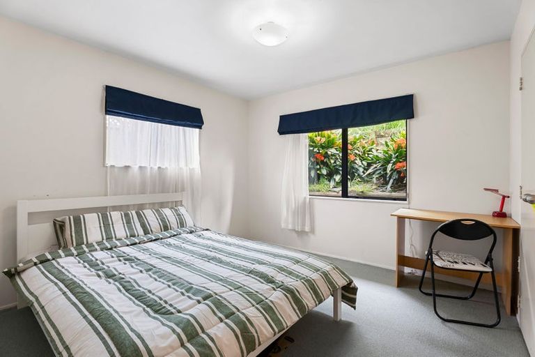 Photo of property in 99a Redoubt Road, Goodwood Heights, Auckland, 2105