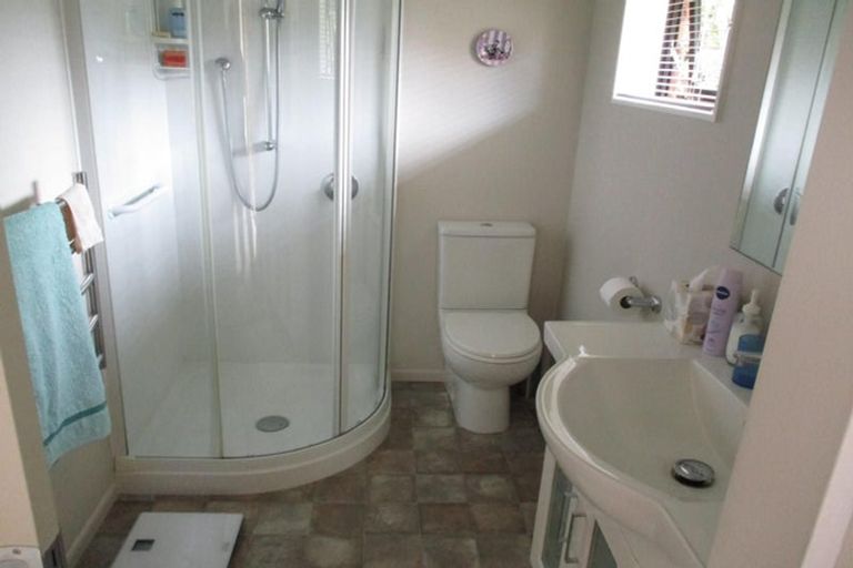 Photo of property in 88 Kapanui Road, Waikanae, 5036