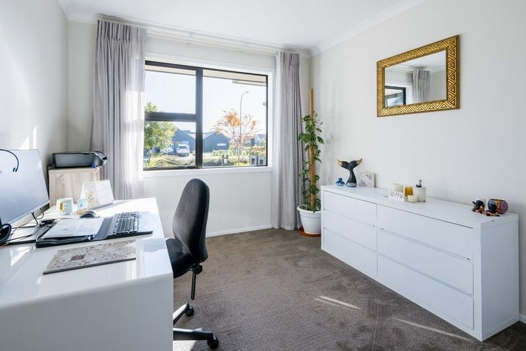 Photo of property in 54 Norfolk Drive, Cambridge, 3434