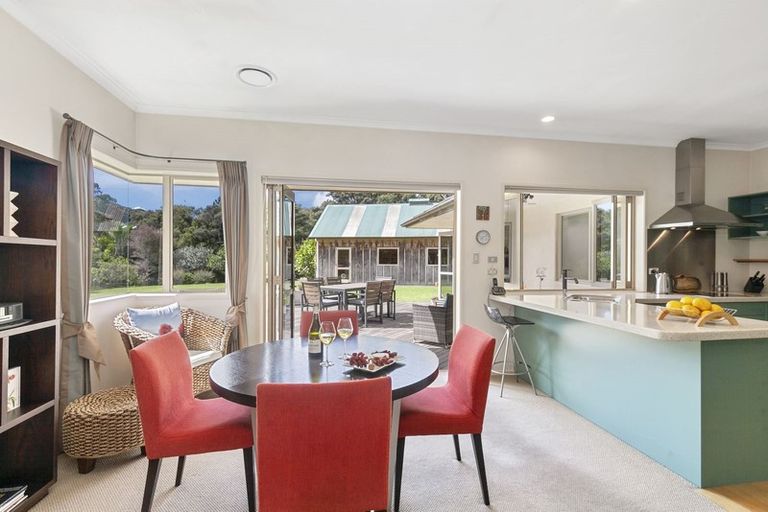 Photo of property in 31 Wicklam Lane, Greenhithe, Auckland, 0632