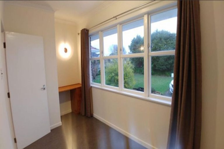 Photo of property in 17 Bleakhouse Road, Howick, Auckland, 2014