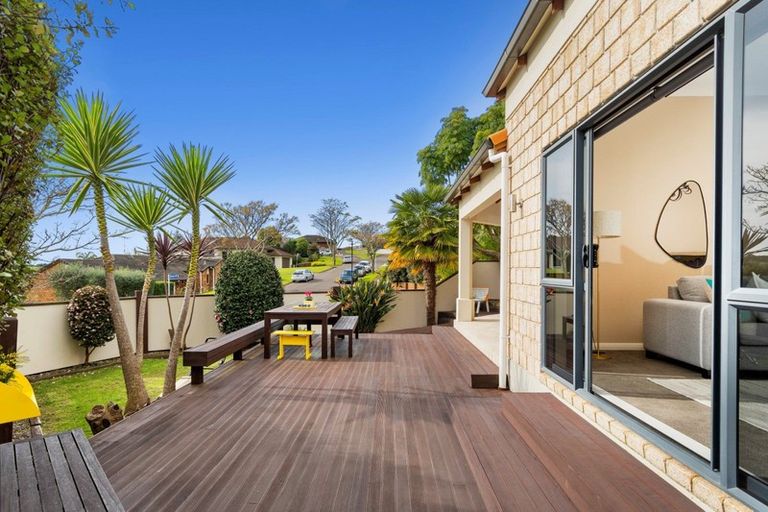 Photo of property in 2 Eyres Place, Ohauiti, Tauranga, 3112