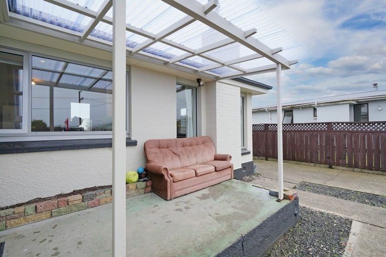 Photo of property in 53 Severn Street, Clifton, Invercargill, 9812