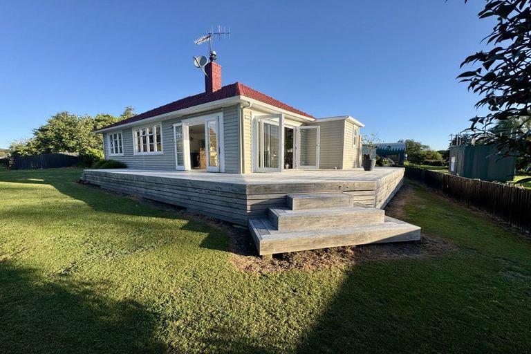 Photo of property in 144 Great South Road, Huntly, 3700