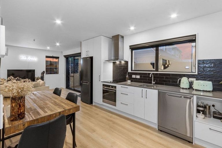 Photo of property in 2/29 Bolton Avenue, Spreydon, Christchurch, 8024