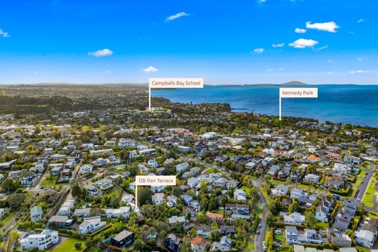 Photo of property in 12b Parr Terrace, Castor Bay, Auckland, 0620