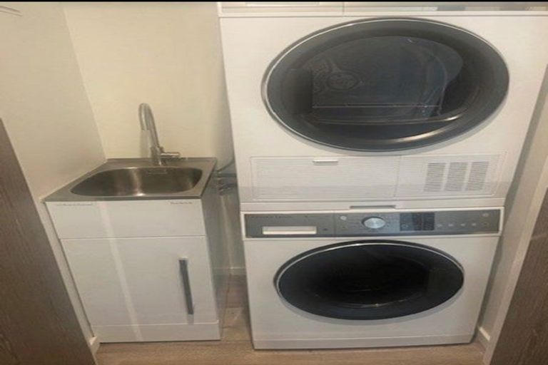 Photo of property in 303/34 Red Oaks Drive, Frankton, Queenstown, 9300