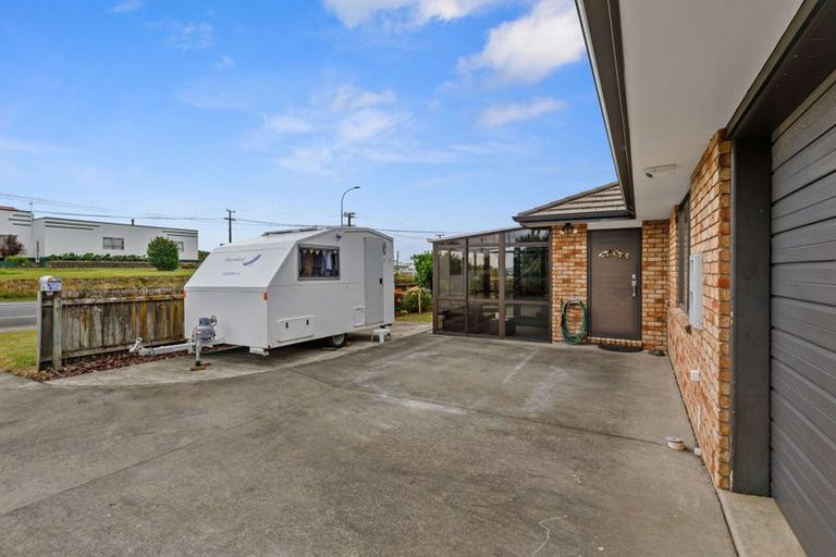 Photo of property in 96a Onerahi Road, Onerahi, Whangarei, 0110