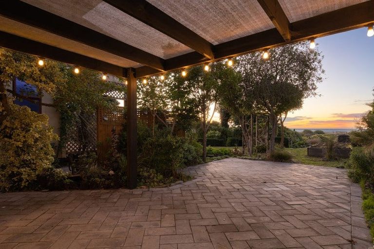 Photo of property in 180 Rarangi Beach Road, Rarangi, Blenheim, 7273