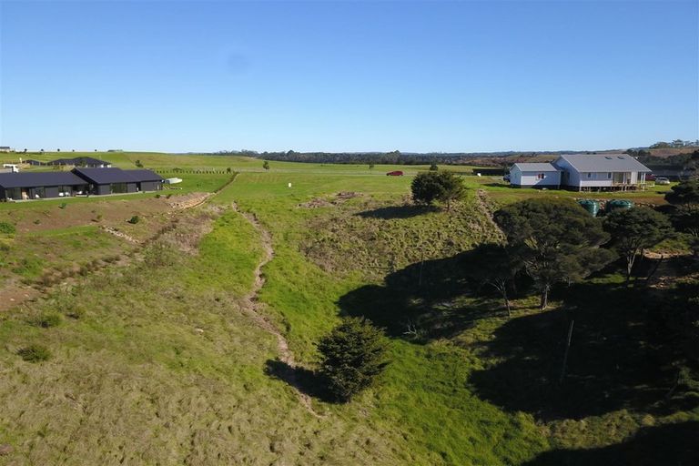 Photo of property in 12 Fernbird Grove, Kerikeri, 0294