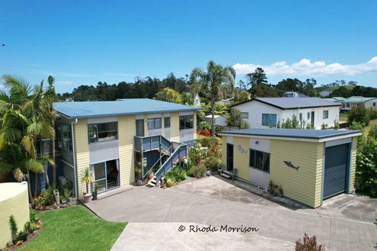 Photo of property in 16 Mariner Cove Road, Tinopai, Matakohe, 0593