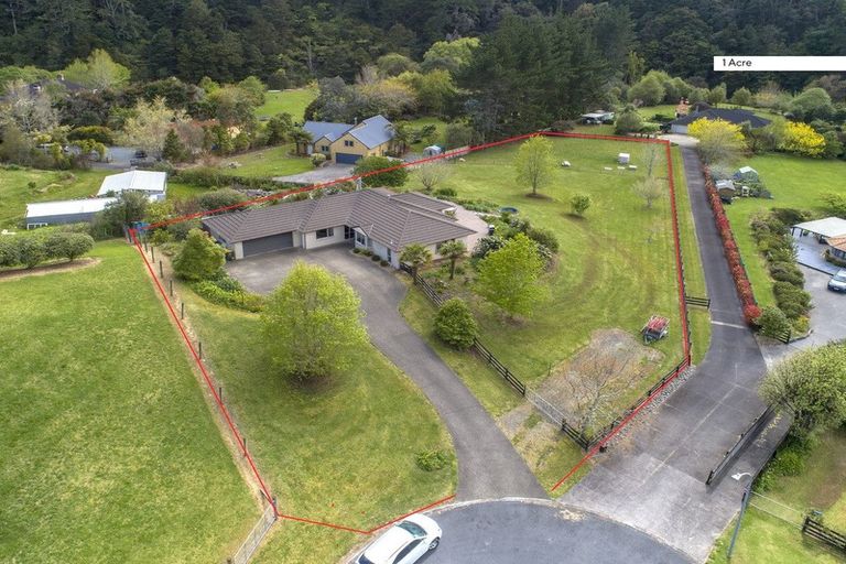 Photo of property in 24 Puhoi Close, Puhoi, Warkworth, 0994