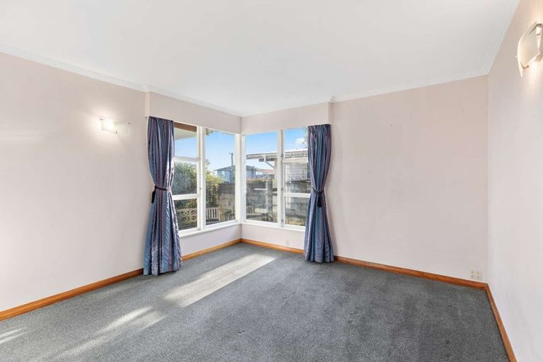 Photo of property in 176 Karaka Street, Castlecliff, Whanganui, 4501