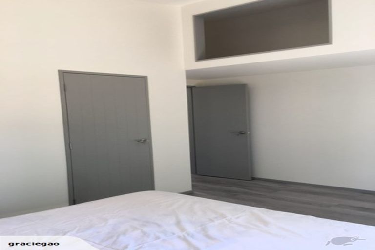 Photo of property in 13b Hebron Road, Waiake, Auckland, 0630