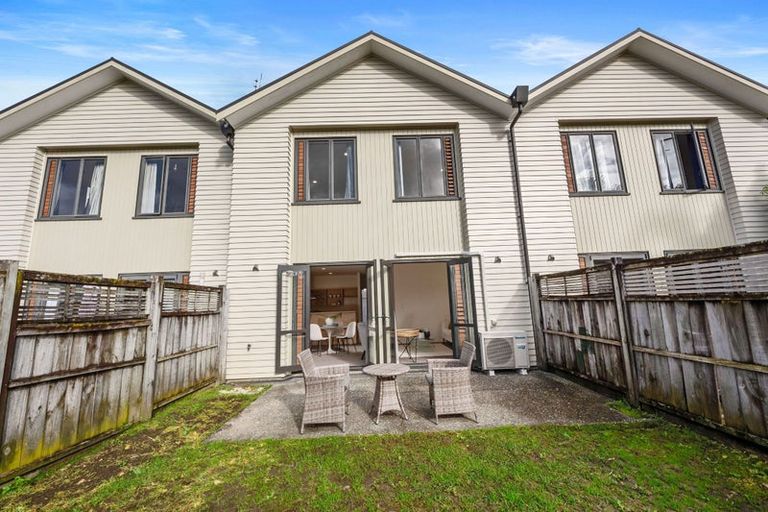 Photo of property in 3/11 The Avenue, Albany, Auckland, 0632