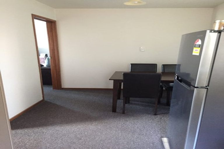 Photo of property in 17 Cashmere Place, Glenfield, Auckland, 0629