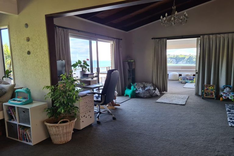 Photo of property in 20 Zita Avenue, Matakatia, Whangaparaoa, 0930