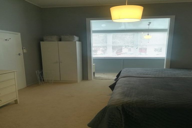 Photo of property in 208 Lyndon Road West, Hastings, 4122