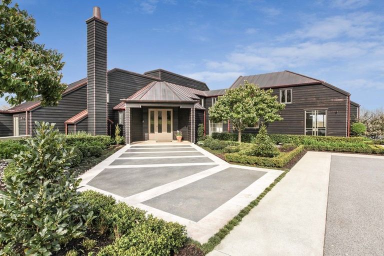 Photo of property in 49 Walters Road, Karaka, Papakura, 2580