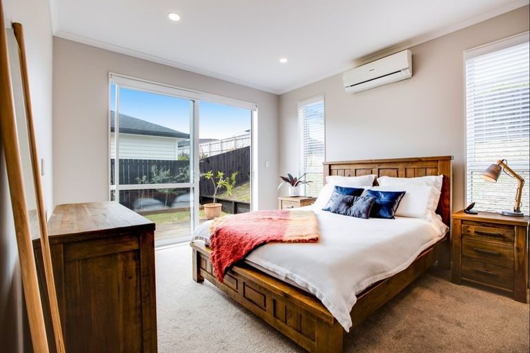 Photo of property in 15 Remana Crescent, Huapai, Kumeu, 0810