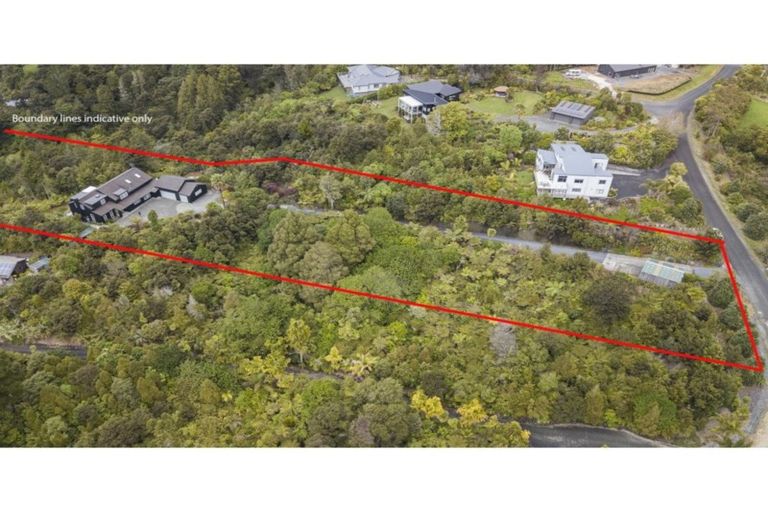 Photo of property in 14 Creek Street, Sandspit, Warkworth, 0982