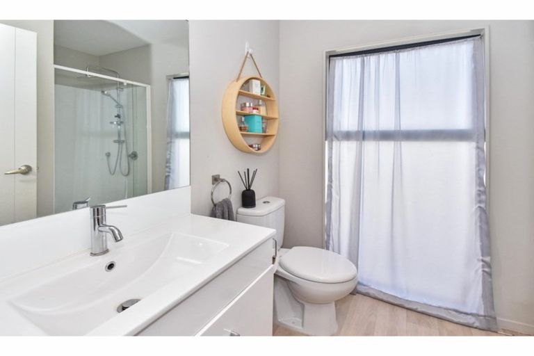 Photo of property in 47b Yates Road, Mangere East, Auckland, 2024