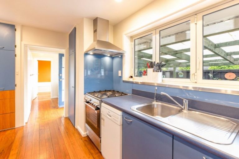 Photo of property in 14 Ramore Place, Redwood, Christchurch, 8051