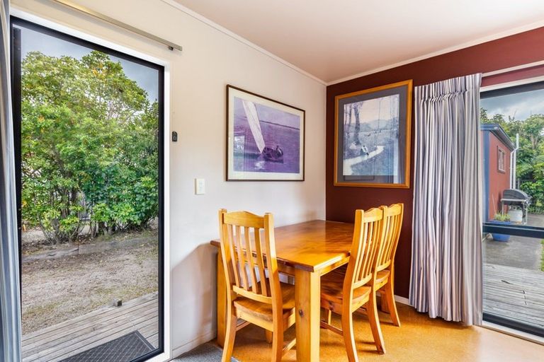 Photo of property in 16 Hoani Place, Kuratau, Turangi, 3381