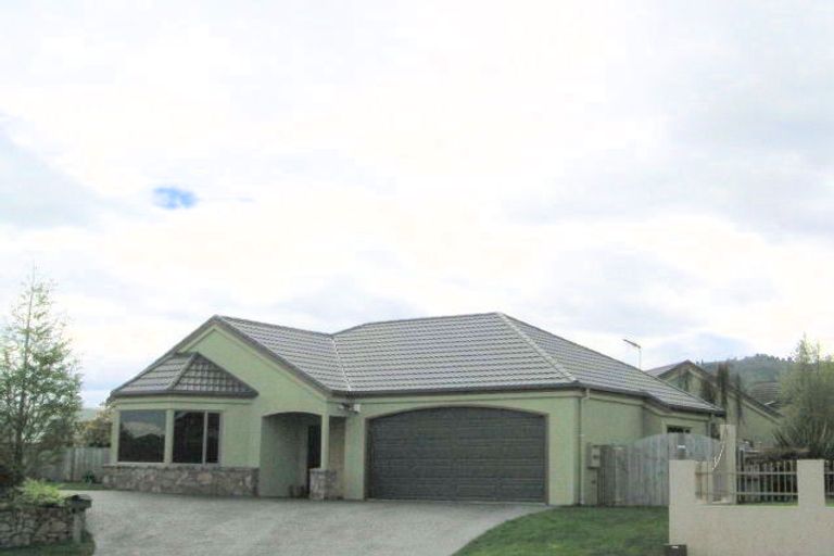 Photo of property in 25 Balmoral Drive, Hilltop, Taupo, 3330