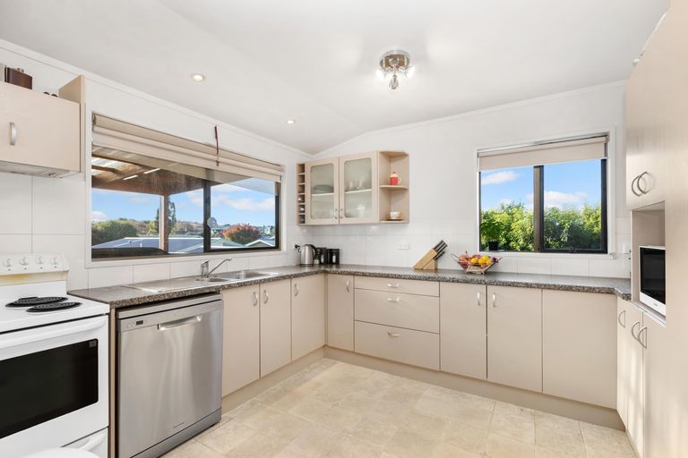 Photo of property in 53 Young Street, Morrinsville, 3300