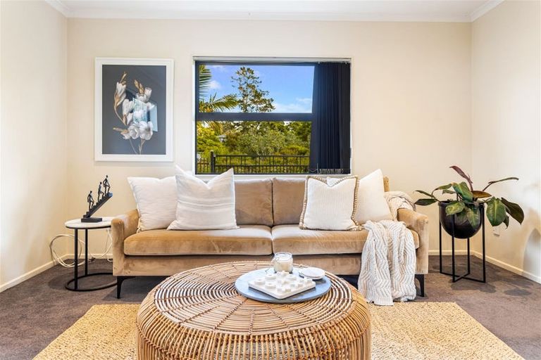 Photo of property in 59a Hewlett Road, Massey, Auckland, 0614