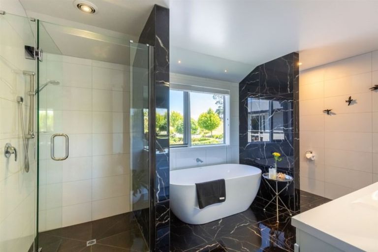 Photo of property in 66 Suncrest Drive, Tasman, Upper Moutere, 7173