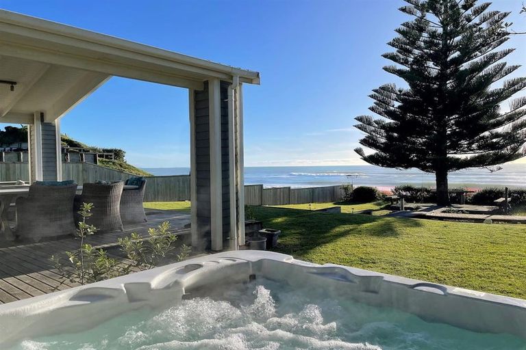 Photo of property in 343 Pukehina Parade, Pukehina, Te Puke, 3189