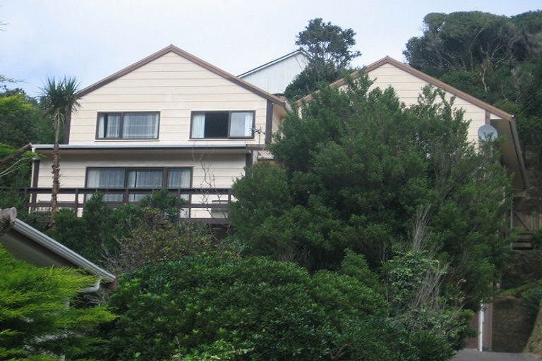 Photo of property in 103a Awarua Street, Ngaio, Wellington, 6035