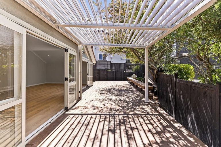 Photo of property in 46a Selwyn Road, Cockle Bay, Auckland, 2014