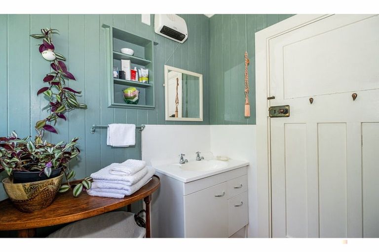 Photo of property in 4 Exeter Street, Waimate, 7924