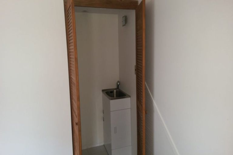 Photo of property in 51 Eden Street, Island Bay, Wellington, 6023