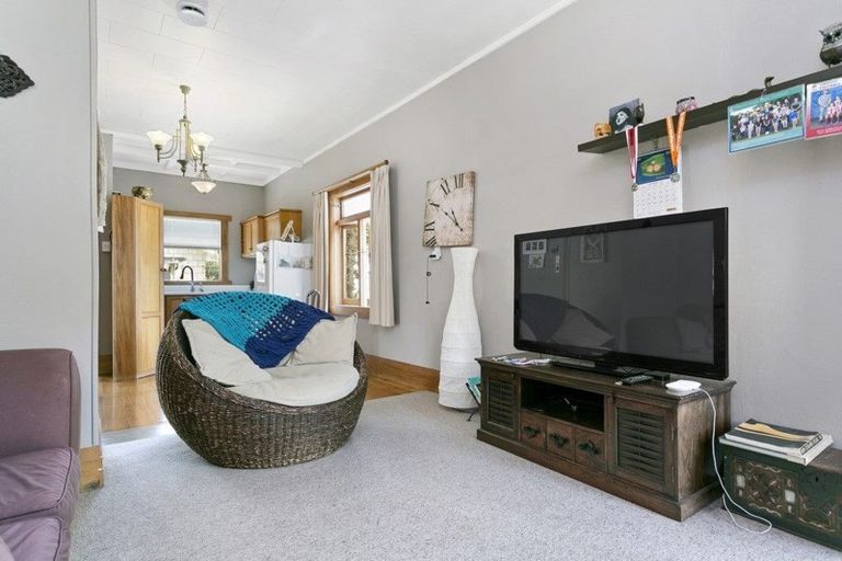 Photo of property in 21 Williams Street, Cambridge, 3434