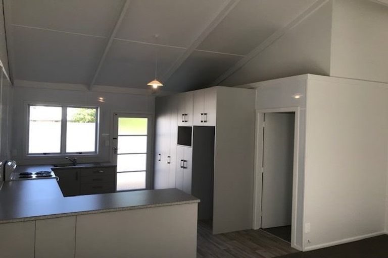 Photo of property in 13 Cameron Road, Hamilton East, Hamilton, 3216