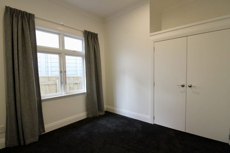 Photo of property in 37 Roy Street, Newtown, Wellington, 6021