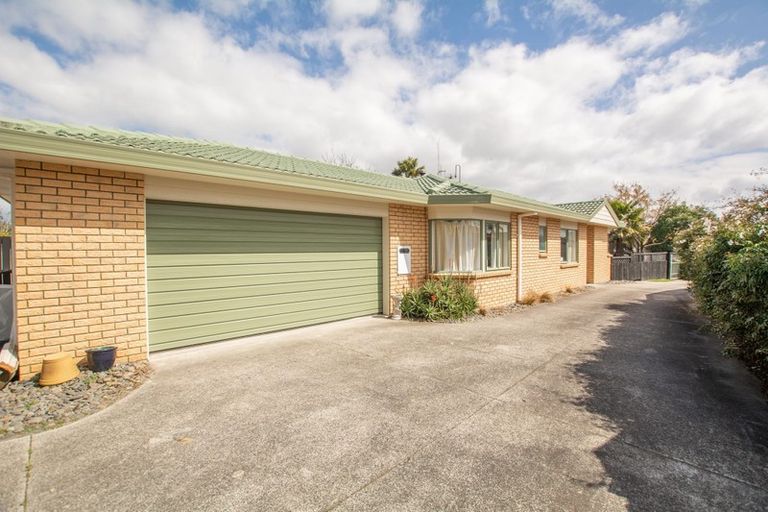 Photo of property in 77 Blake Boulevard, Papamoa Beach, Papamoa, 3118