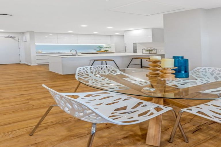 Photo of property in 5/46 Wellington Street, Howick, Auckland, 2014