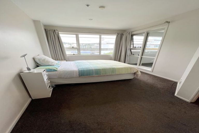 Photo of property in Stadium Garden Flats, 306/107 Thorndon Quay, Pipitea, Wellington, 6011