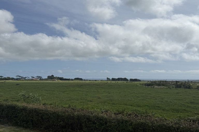 Photo of property in 5769 South Road, Rahotu, Opunake, 4684