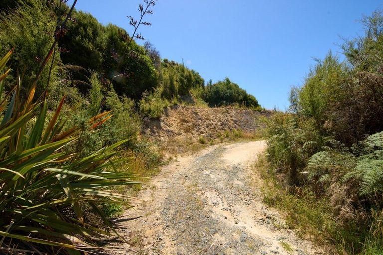 Photo of property in 30 Kotare Place, Kaiteriteri, Motueka, 7197