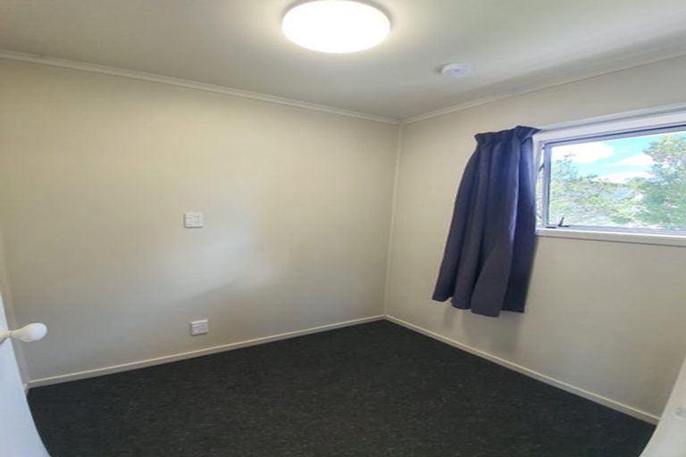Photo of property in 7 Palm Court Drive, Glen Eden, Auckland, 0602