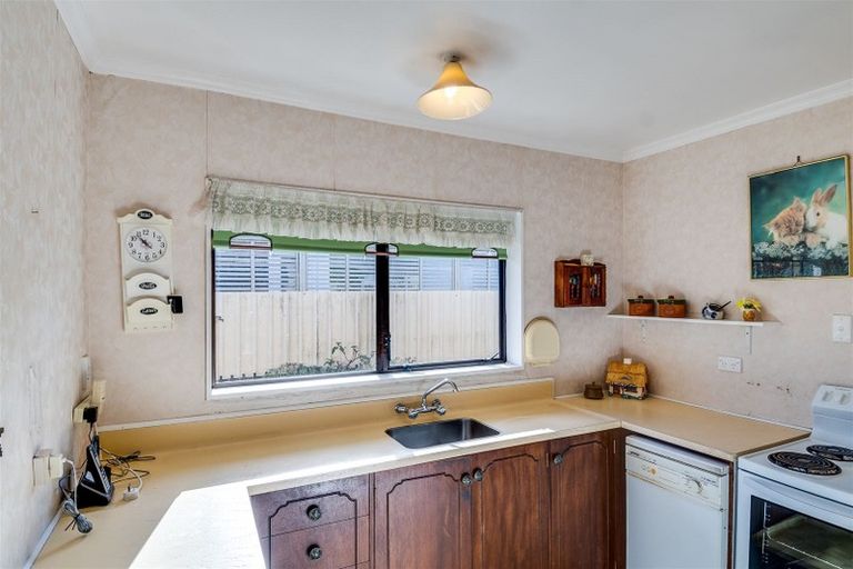 Photo of property in 2/3 Elbourne Street, Taradale, Napier, 4112